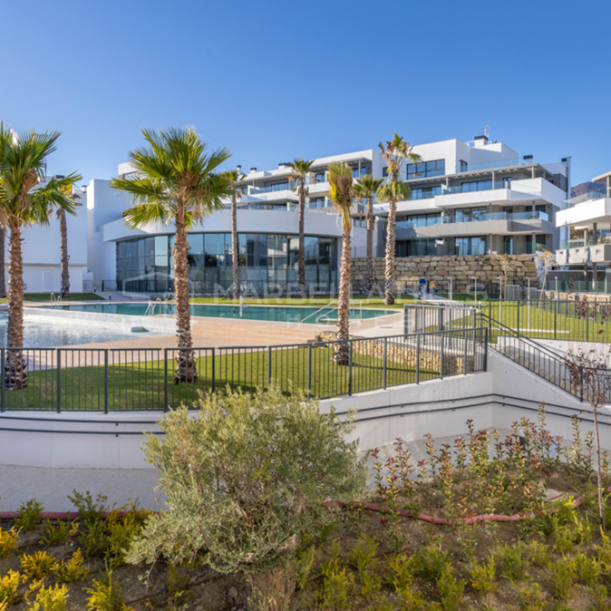 Appartement moderne de 3 chambres à vendre à Las Mesas, Estepona, avec vue sur la mer