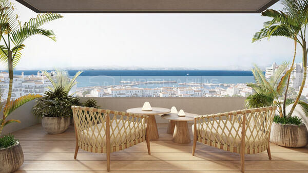 Modern 3-Bedroom Apartment with Spacious Terrace Near Estepona Marina