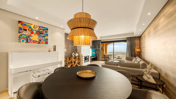 Elegant 2 bedroom Apartment with Panoramic Sea Views in Buenavista, La Quinta