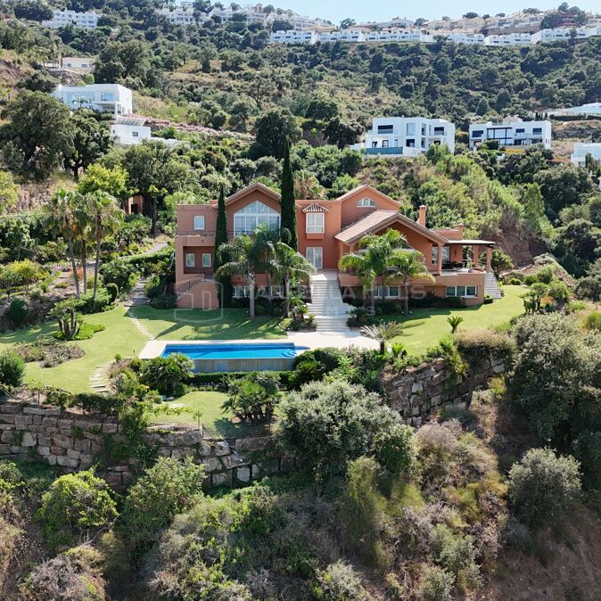 Exclusive Luxury Villa for Sale in La Mairena with Panoramic Sea Views and 7,793 m² Estate