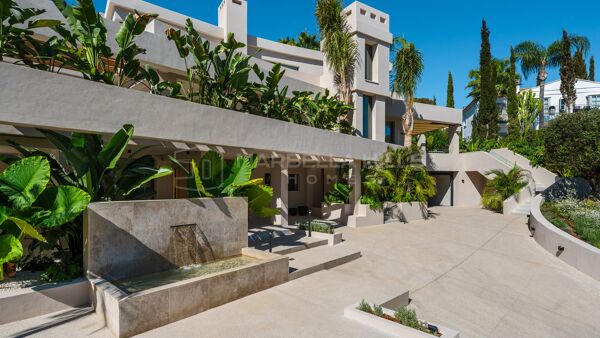 Villa de luxe exclusive à vendre à Nueva Andalucía, Marbella