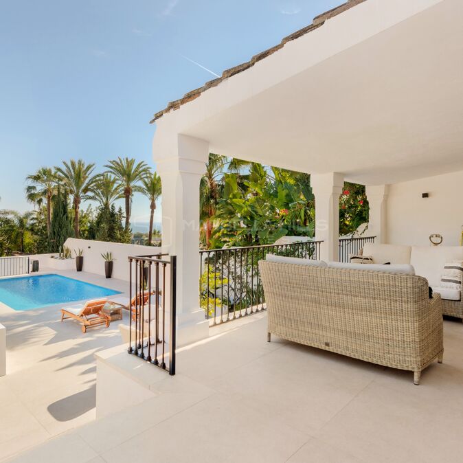 Villa rénovée à vendre à Sierra Blanca, Marbella avec vue mer
