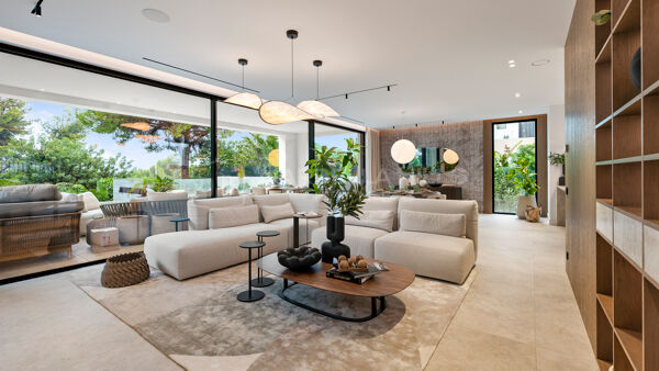 Brand New Villa for Sale in Nagüeles on Marbella’s Golden Mile