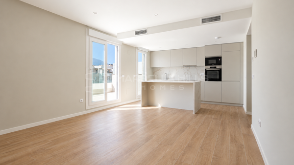 Brand New 4 Bedroom Penthouse for Sale in La Campana, Nueva Andalucía with Panoramic Sea Views
