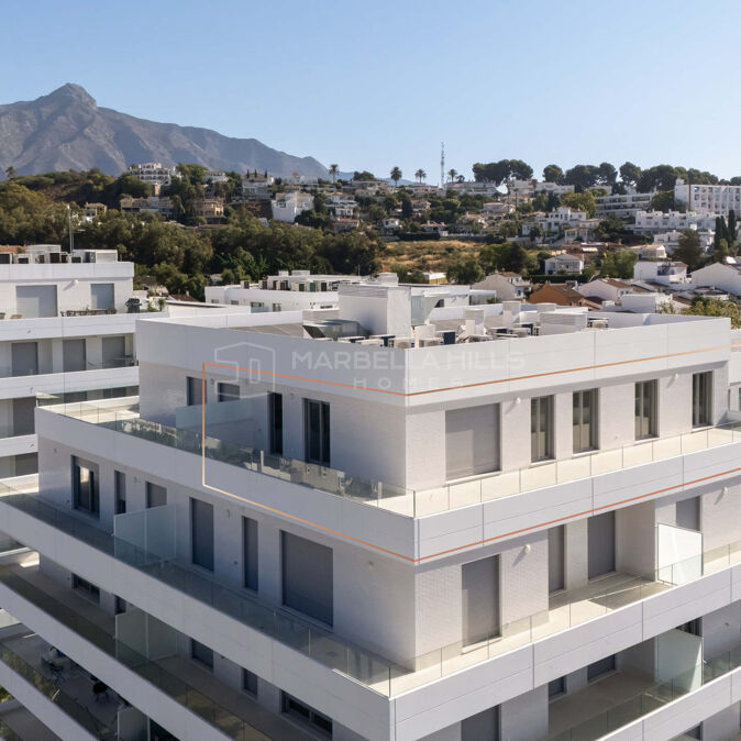 Brand New 4 Bedroom Penthouse for Sale in La Campana, Nueva Andalucía with Panoramic Sea Views