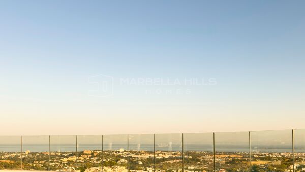 Appartement de luxe à vendre à The View Marbella avec vues panoramiques sur la mer