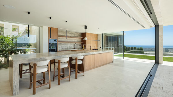 Exceptionnelle villa de luxe de 5 chambres à vendre à La Reserva, Sotogrande