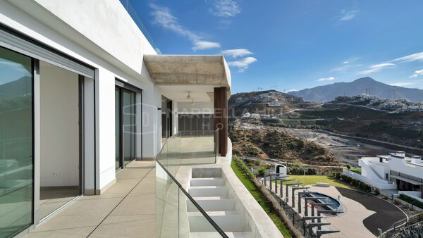 Penthouse duplex à vendre à Quercus, Real de La Quinta avec piscine privée