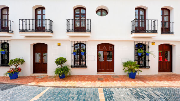 Brand New Townhouse for Sale in Estepona Old Town with Private Terraces