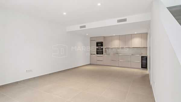 Brand New Townhouse for Sale in Estepona Old Town with Private Terraces