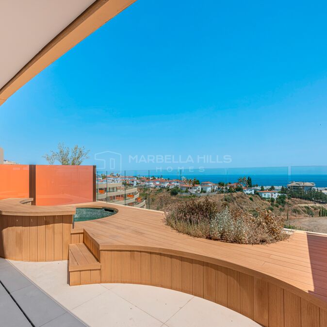 Appartement contemporain à vendre à El Higuerón, Fuengirola, avec vue sur la mer