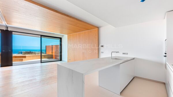 Appartement contemporain à vendre à El Higuerón, Fuengirola, avec vue sur la mer