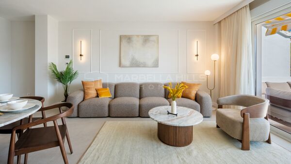 Penthouse rénové à vendre à El Presidente, Estepona