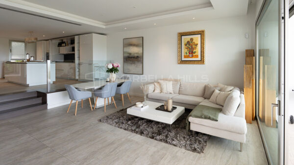Maison de ville contemporaine de trois chambres avec ascenseur et rooftop à Vistas Marinas, Sierra Blanca