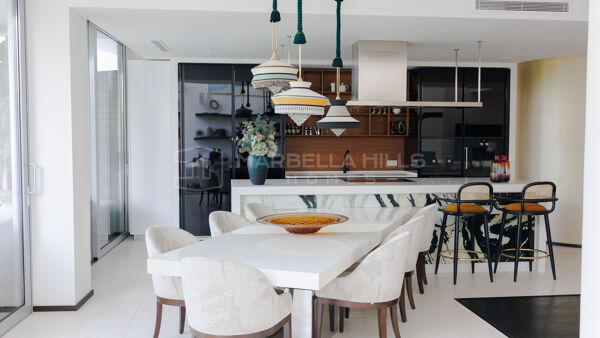 Villa jumelée à vendre à Meisho Hills, Sierra Blanca, Marbella