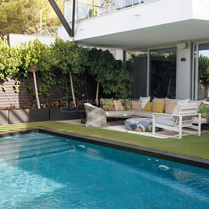 Villa jumelée à vendre à Meisho Hills, Sierra Blanca, Marbella