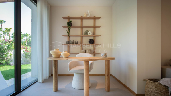 Villa rénovée avec piscine privée à vendre à Guadalmina Alta, Marbella