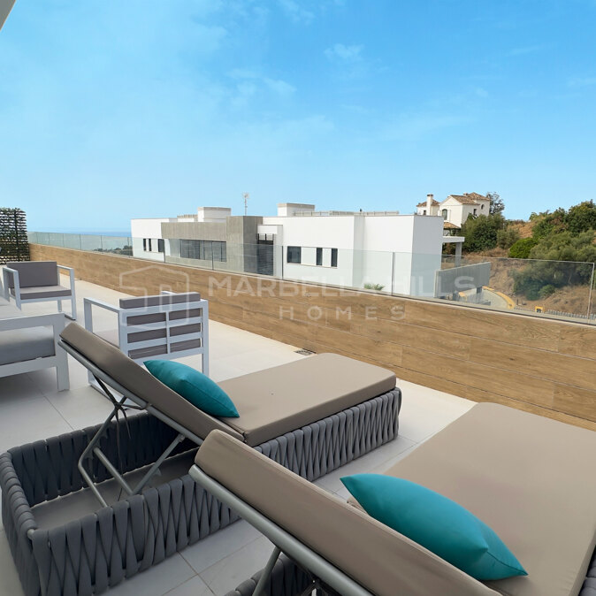 Apartamento moderno con solárium en venta en Quintessence, Marbella