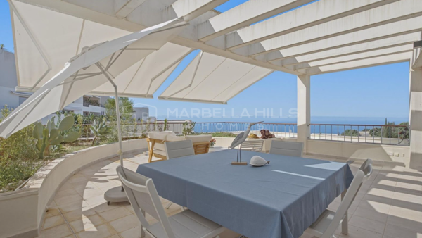 Sea View Penthouse for Sale in Los Altos de los Monteros, Marbella East