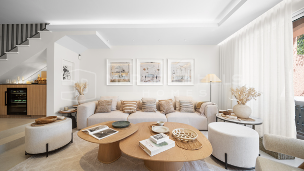 Luxuriöses Reihenhaus zum Verkauf in El Palmeral, Nueva Andalucía, Marbella