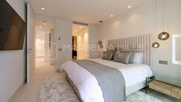 Luxuswohnung zum Verkauf in Marina Puente Romano an der Goldenen Meile von Marbella