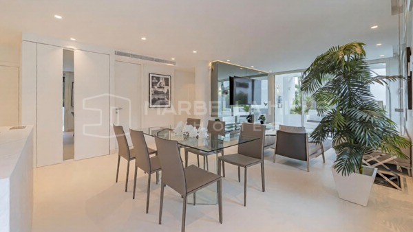 Luxuswohnung zum Verkauf in Marina Puente Romano an der Goldenen Meile von Marbella