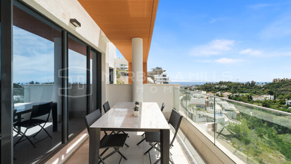 Appartement contemporain de 3 chambres avec vaste solarium à La Quinta