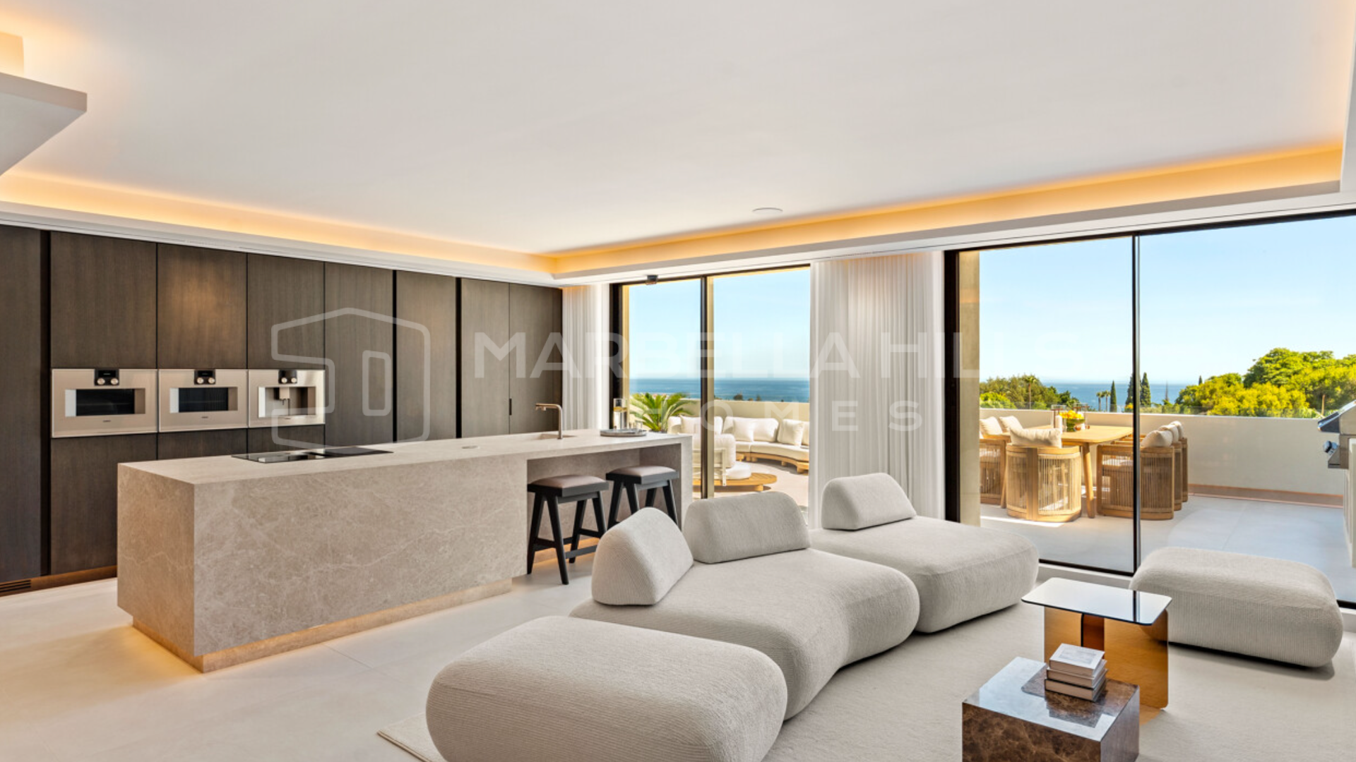 Ático reformado en venta en Condado de Sierra Blanca con vistas panorámicas al mar