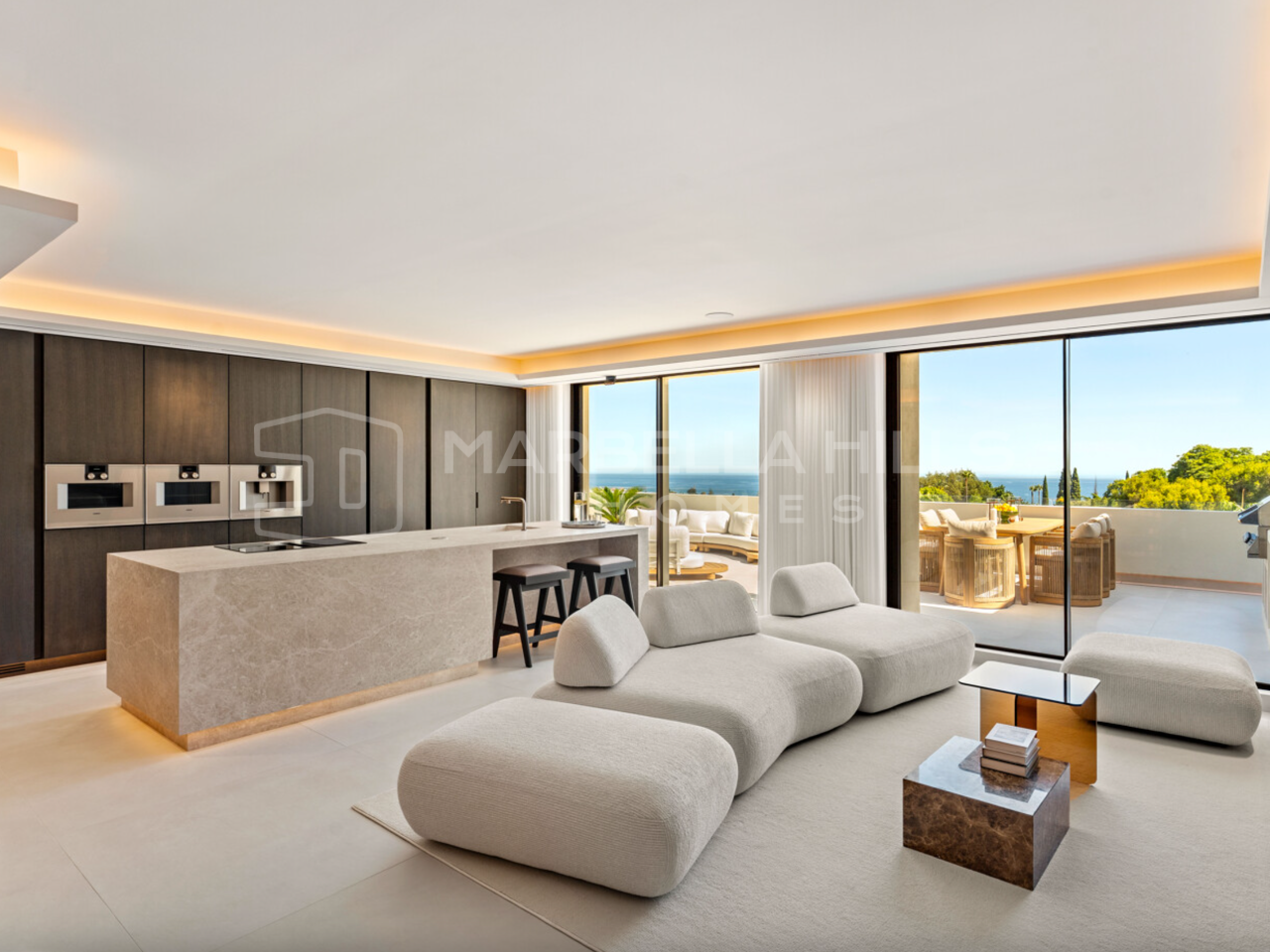 Ático reformado en venta en Condado de Sierra Blanca con vistas panorámicas al mar