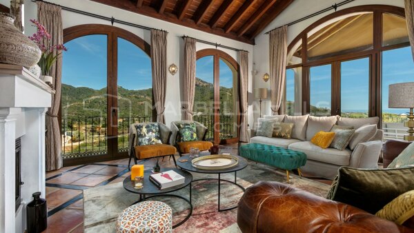 Villa andalouse avec vue sur la mer à Monte Mayor, Benahavís