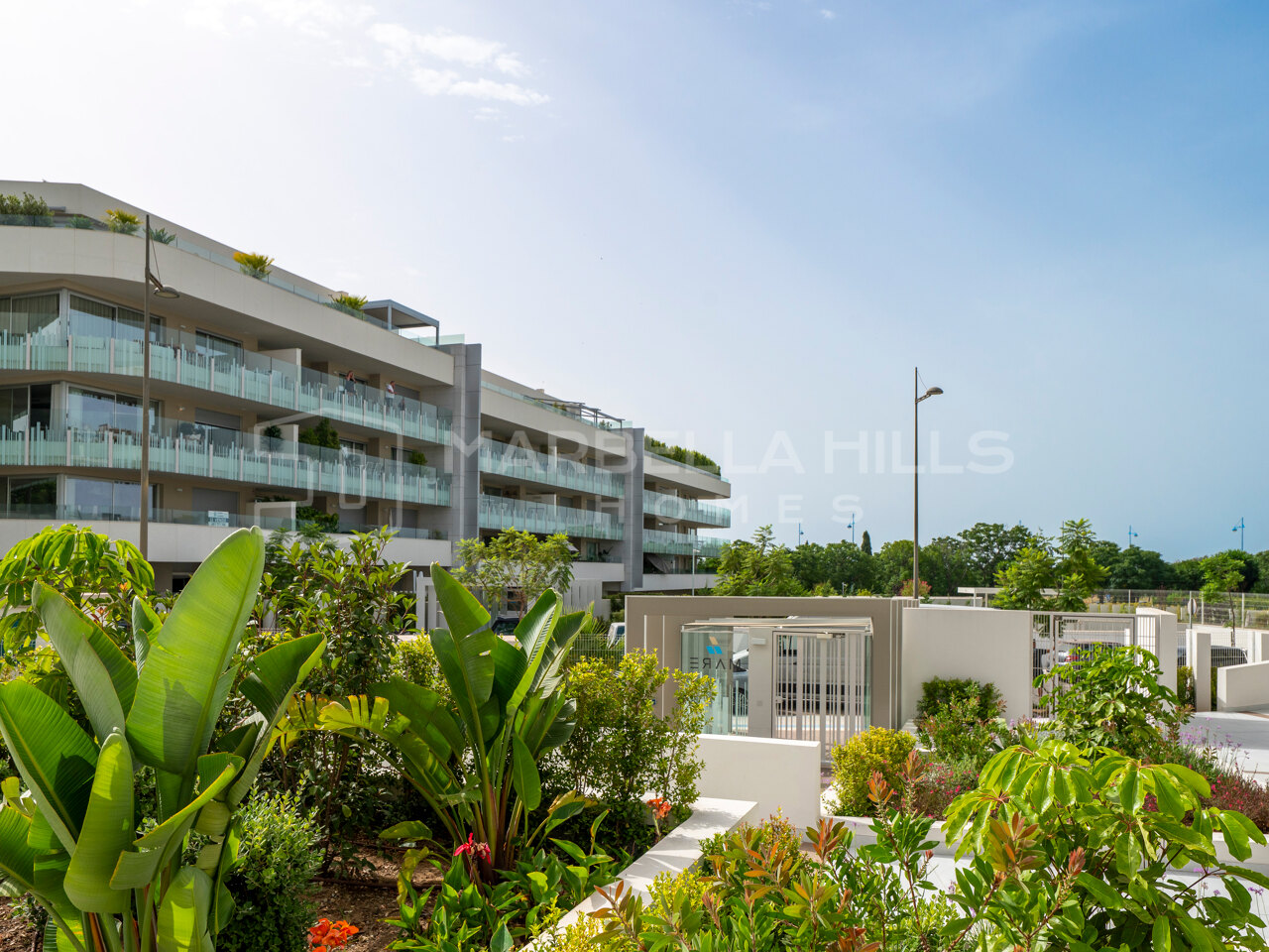 Modernes Apartment in Strandnähe zum Verkauf in Mare, San Pedro de Alcántara
