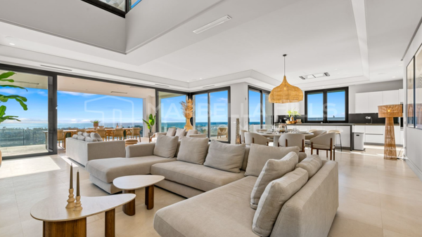 Villa contemporaine de luxe avec vue panoramique sur la mer à El Paraíso, Benahavís