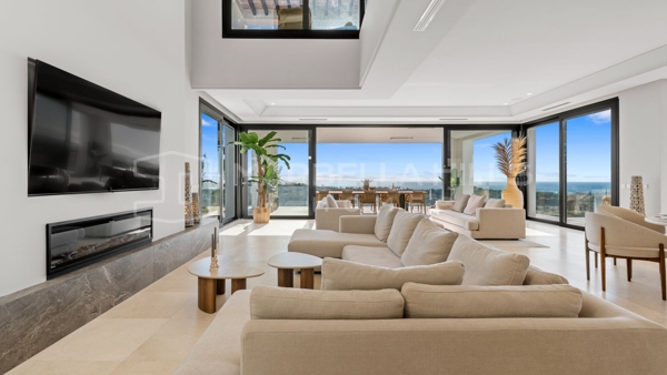 Villa contemporaine de luxe avec vue panoramique sur la mer à El Paraíso, Benahavís