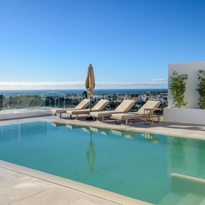 Villa contemporaine de luxe avec vue panoramique sur la mer à El Paraíso, Benahavís