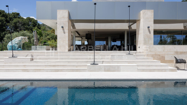 Villa de lujo en venta en Cascada de Camoján, Marbella Golden Mile | Vistas panorámicas al mar