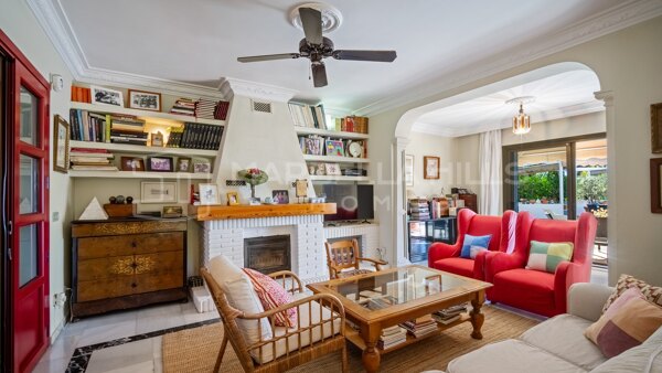 Charmante villa de style andalou à vendre à La Merced, Marbella | À quelques pas de la plage et du centre historique