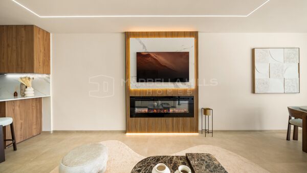 Appartement rénové de 3 chambres à vendre à Palacetes Los Belvederes, La Cerquilla, Nueva Andalucía