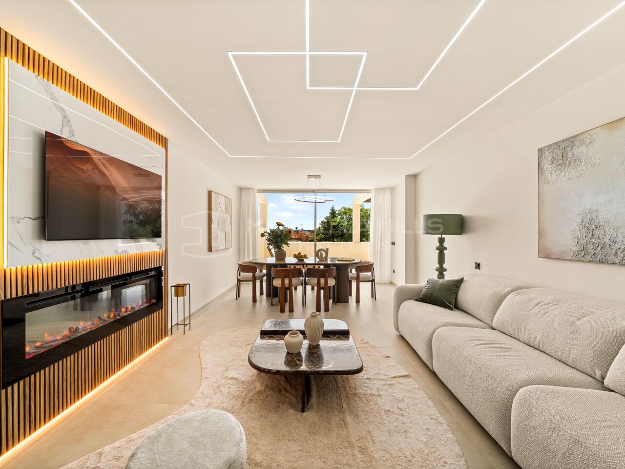 Apartamento reformado de 3 dormitorios en venta en Palacetes Los Belvederes, La Cerquilla, Nueva Andalucía