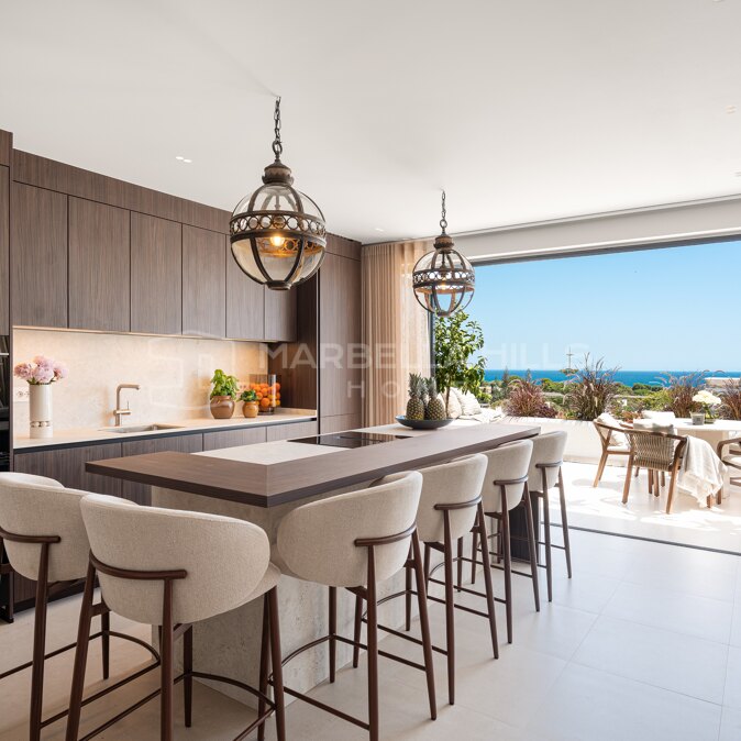 Appartement de luxe rénové à vendre sur le Golden Mile de Marbella | Vue mer à Coto Real
