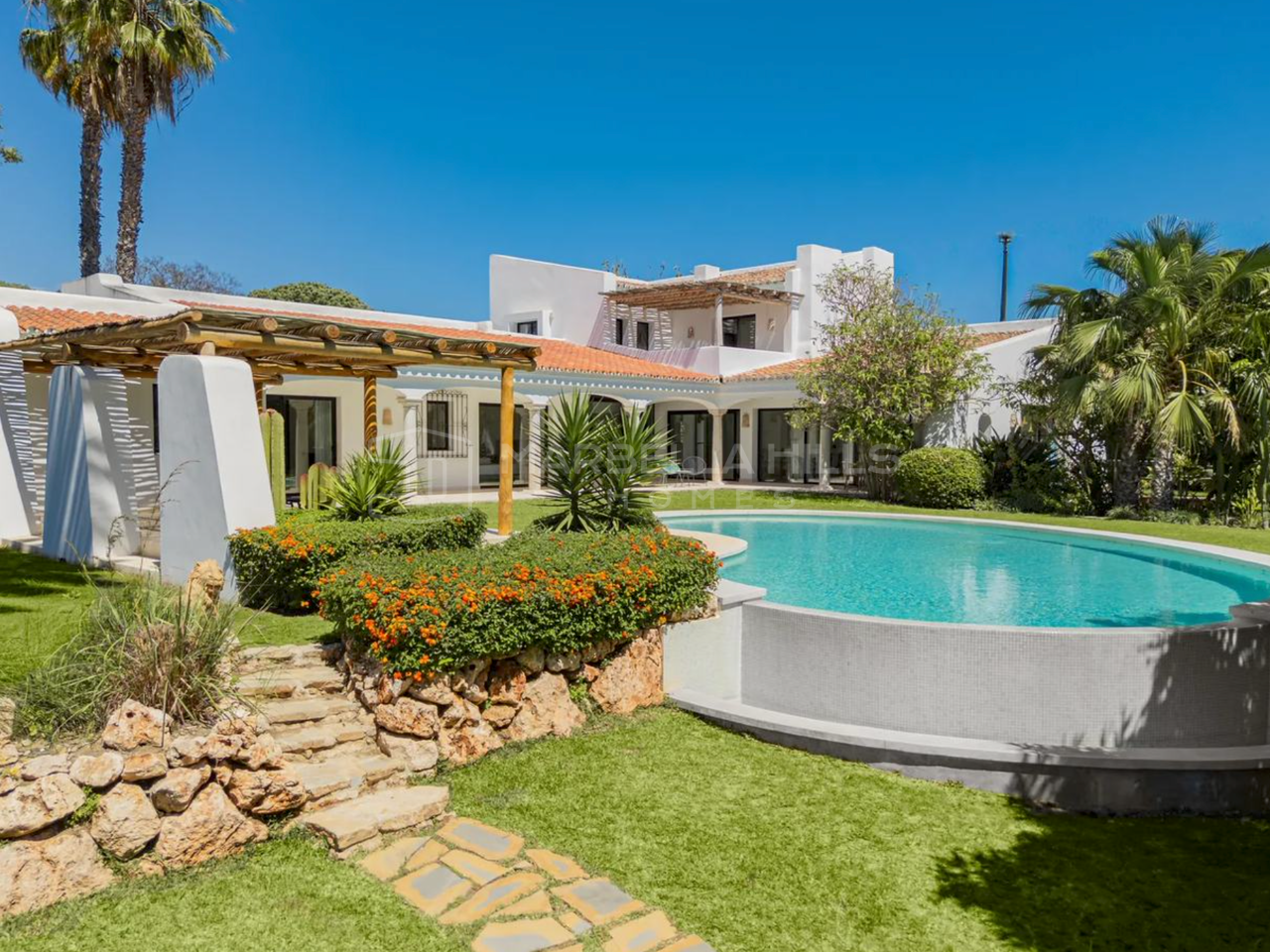 Villa andalouse de luxe à vendre à Guadalmina Baja, San Pedro de Alcántara