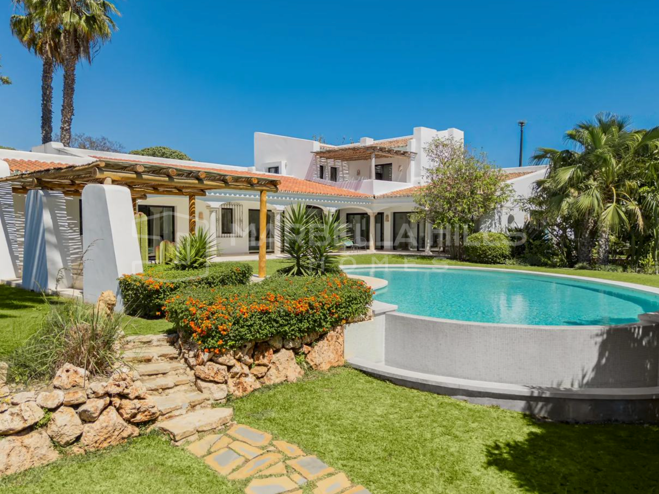 Villa andalouse de luxe à vendre à Guadalmina Baja, San Pedro de Alcántara