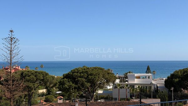 New Townhouses for Sale in Elviria, Marbella – Estrella del Mar Villas