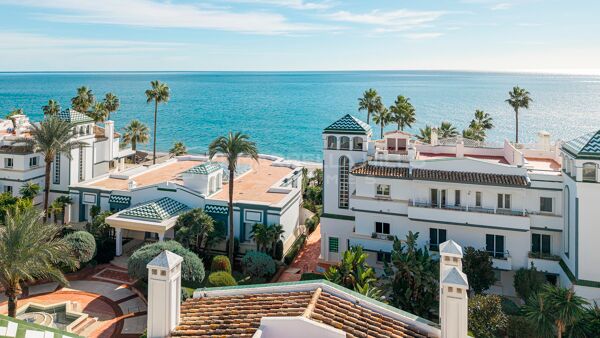 Renovated Penthouse for Sale in Dominion Beach, Estepona