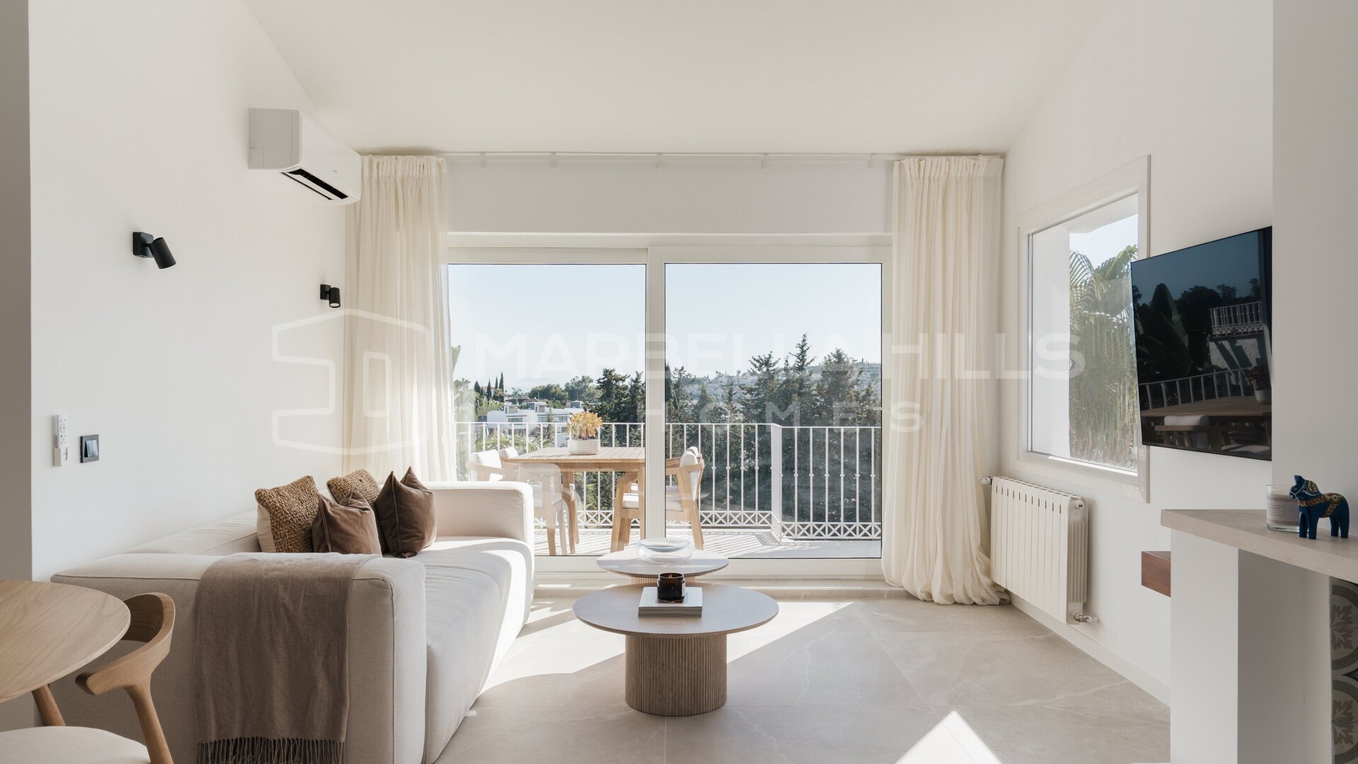 Maison de ville rénovée avec vues panoramiques à Atalaya