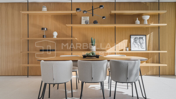 Luxusapartment zum Verkauf in La Cerquilla Nueva Andalucia mit Meer- und Bergblick