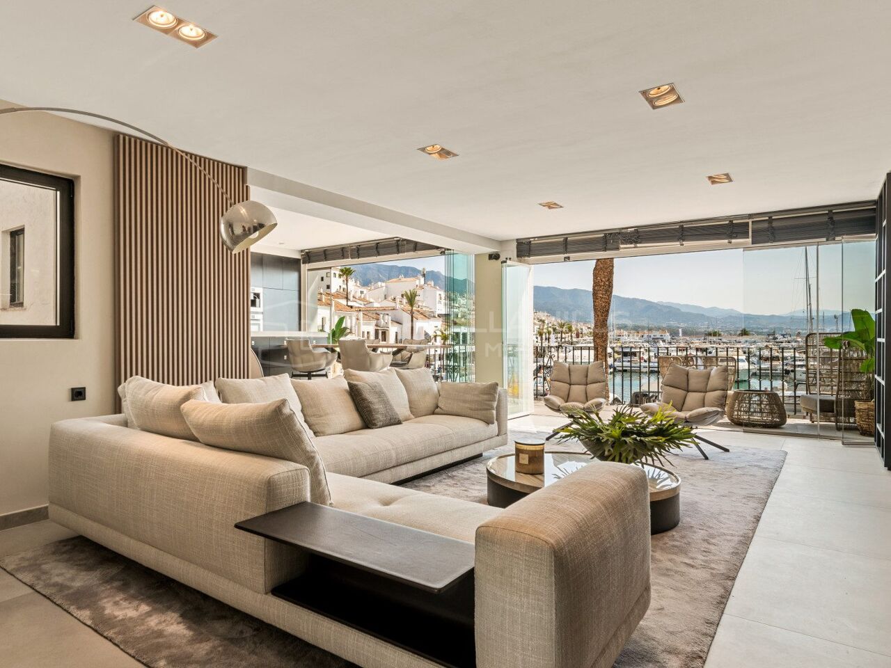 Frontline Marina Apartment for Sale in Puerto Banús | Pantalán 0