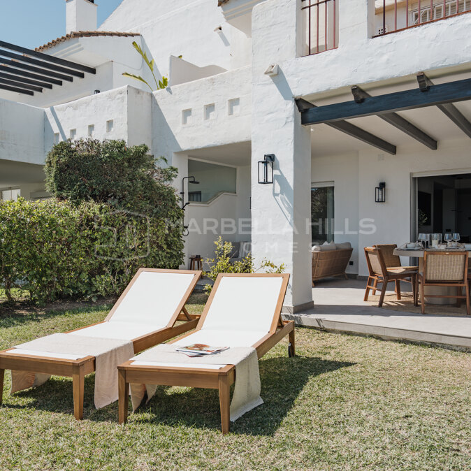 Luxury Ground Floor Apartment with Private Garden in La Quinta, Nueva Andalucía
