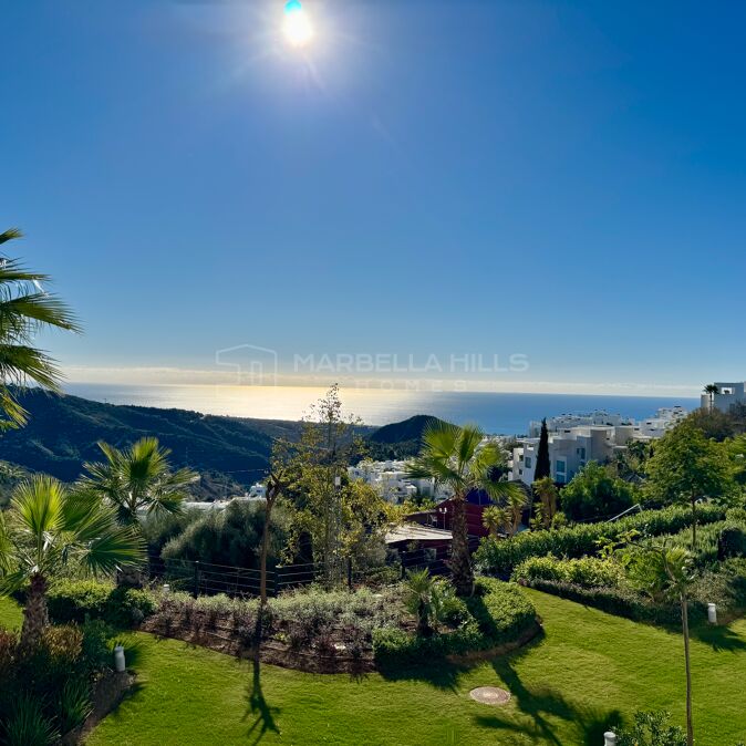 Luxus-Apartment mit Panoramablick auf das Meer zum Verkauf in Palo Alto Ojén – Marbella