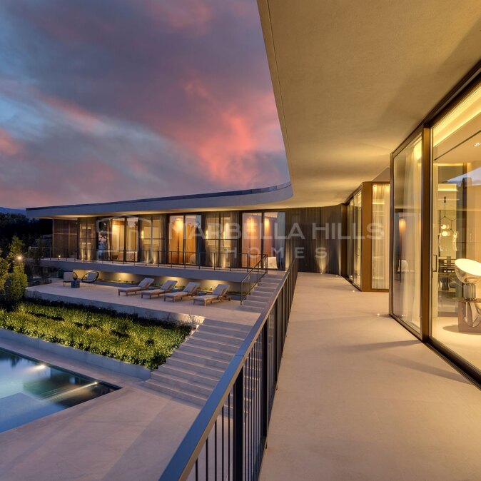 Luxury contemporary villa with sea views for sale in Monte Mayor, Benahavís