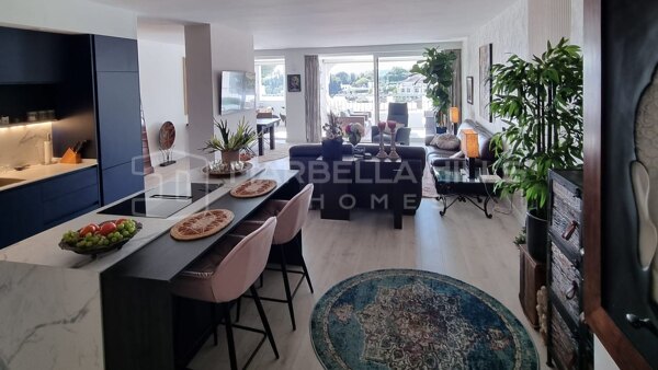 Appartement rénové de 2 chambres à vendre à La Quinta, Benahavís